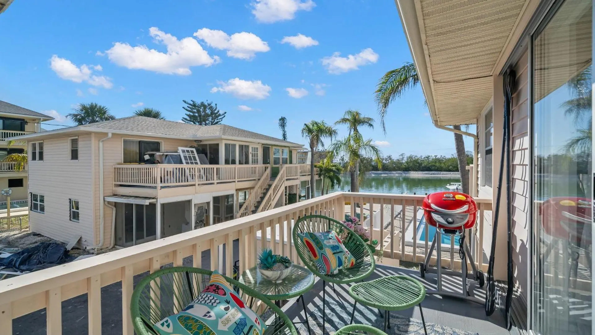 Bayside Escape-condo W Dock Pool And Near Holiday home Sarasota