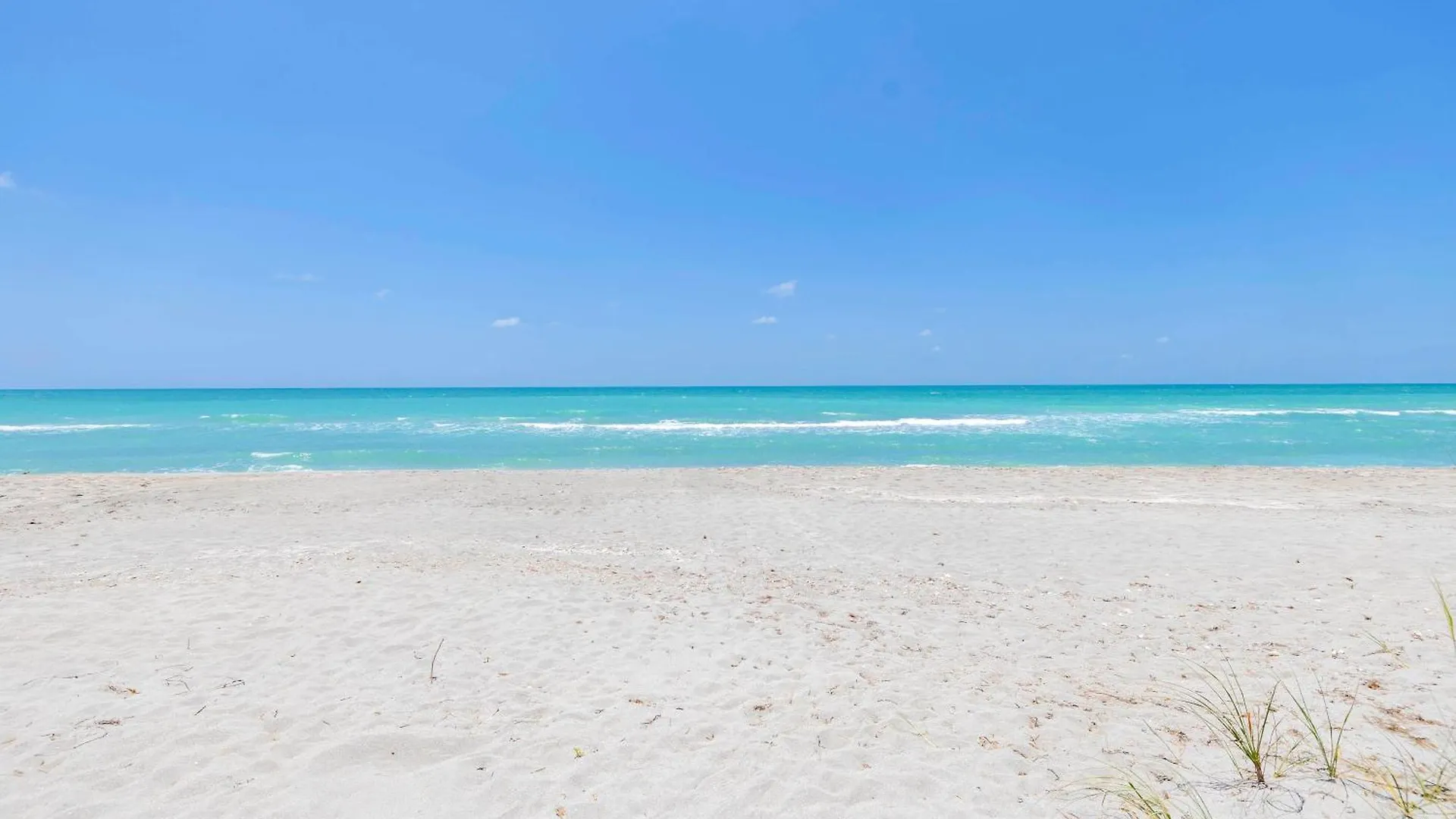 5br - 8230 Sanderling Rd * Sarasota