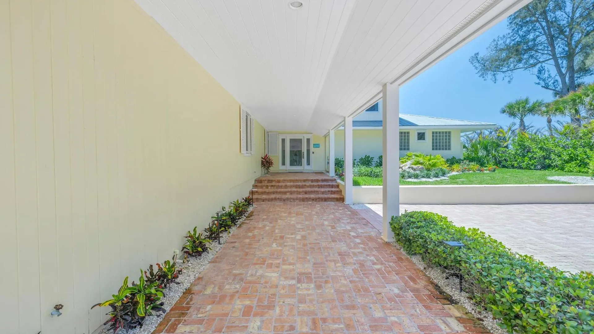 Holiday home 5br - 8230 Sanderling Rd Sarasota