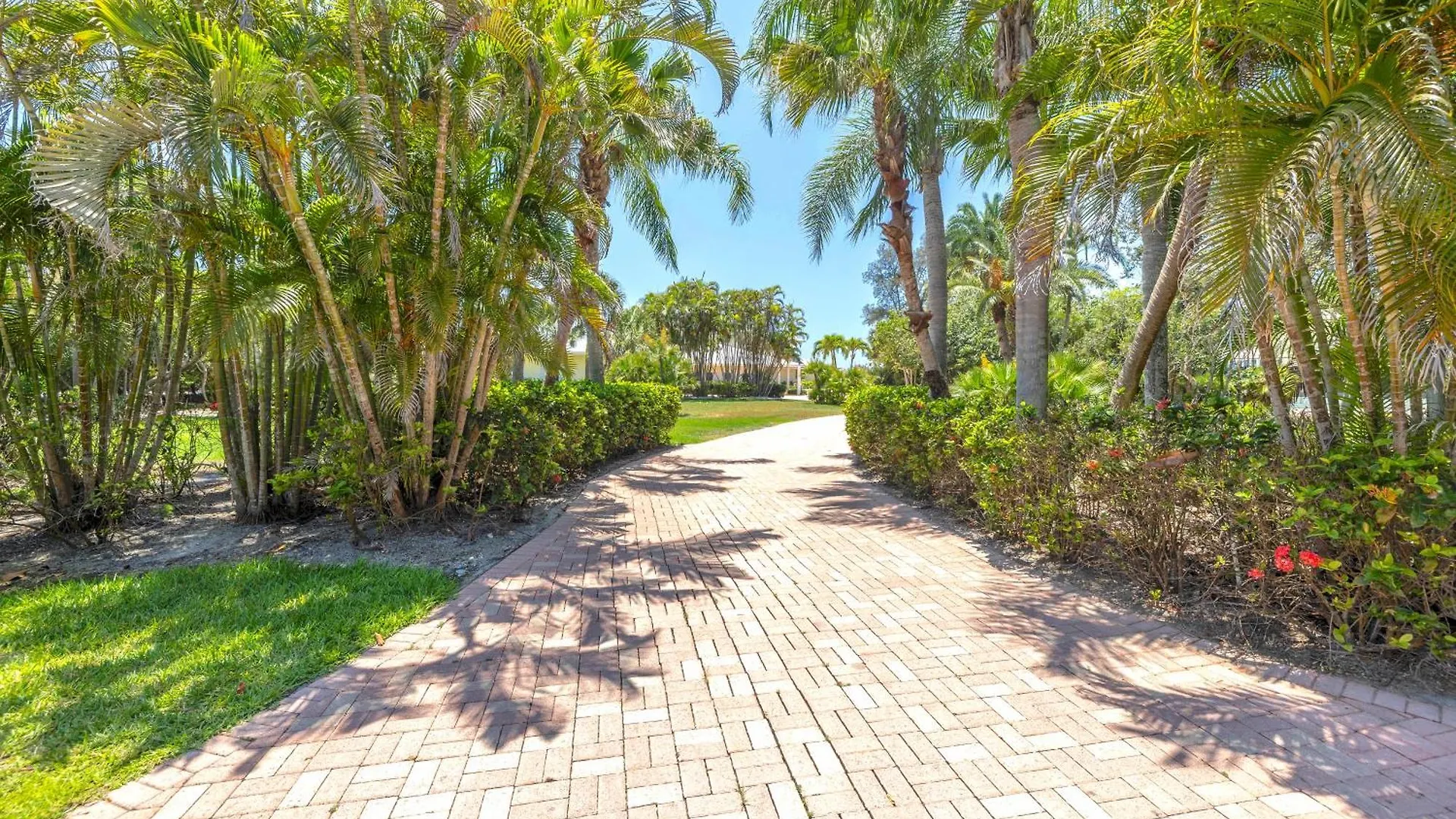 Holiday home 5br - 8230 Sanderling Rd Sarasota