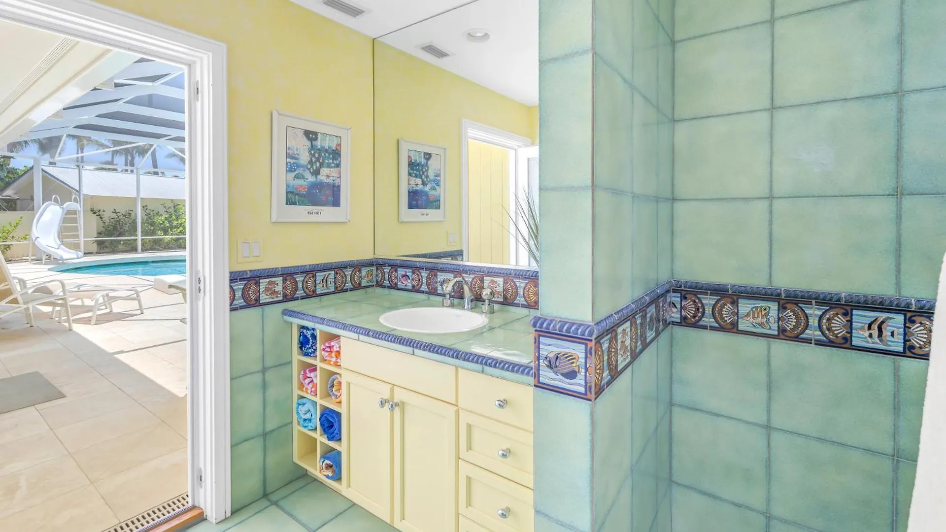 5br - 8230 Sanderling Rd Holiday home *
