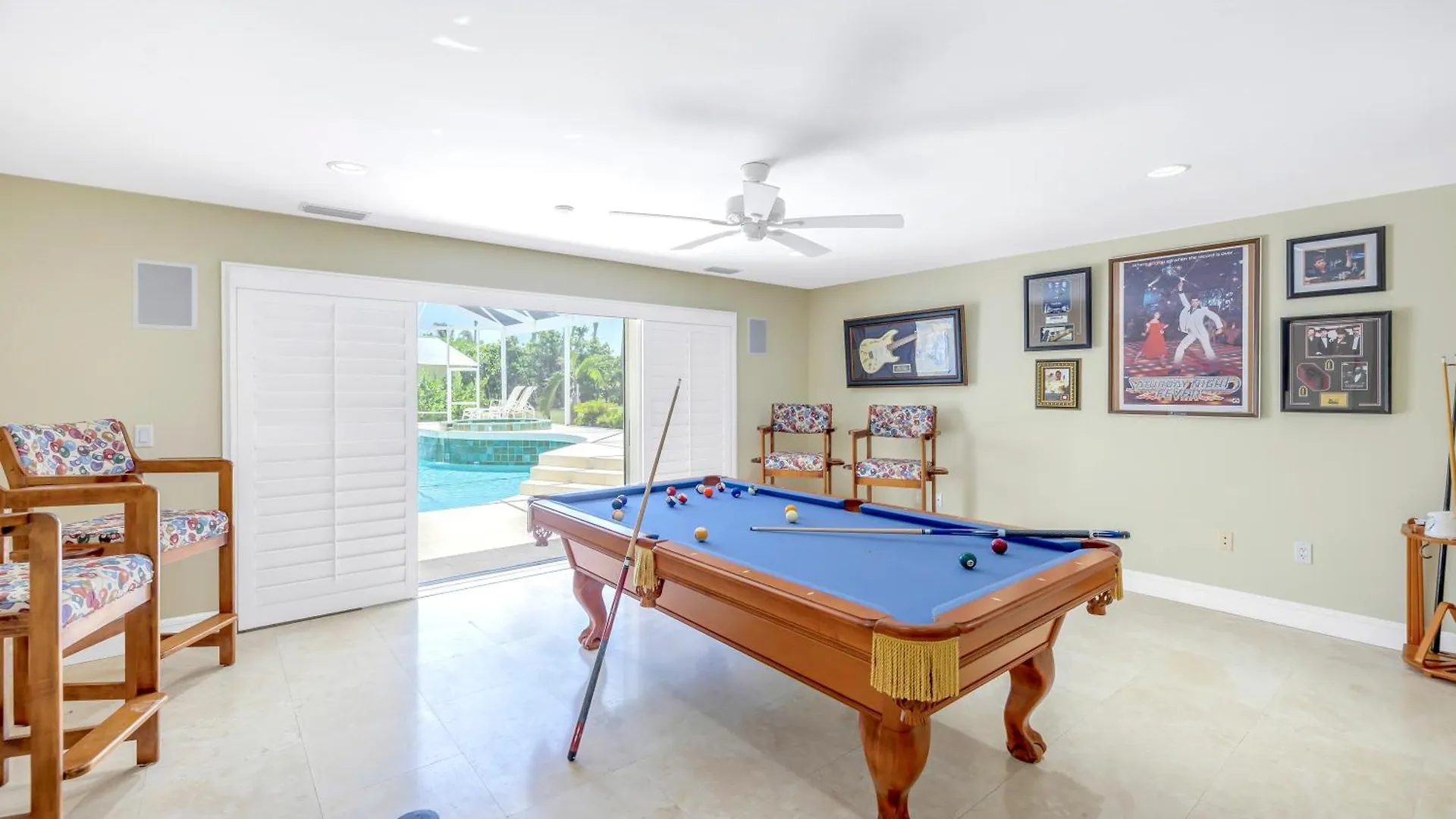 5br - 8230 Sanderling Rd Sarasota