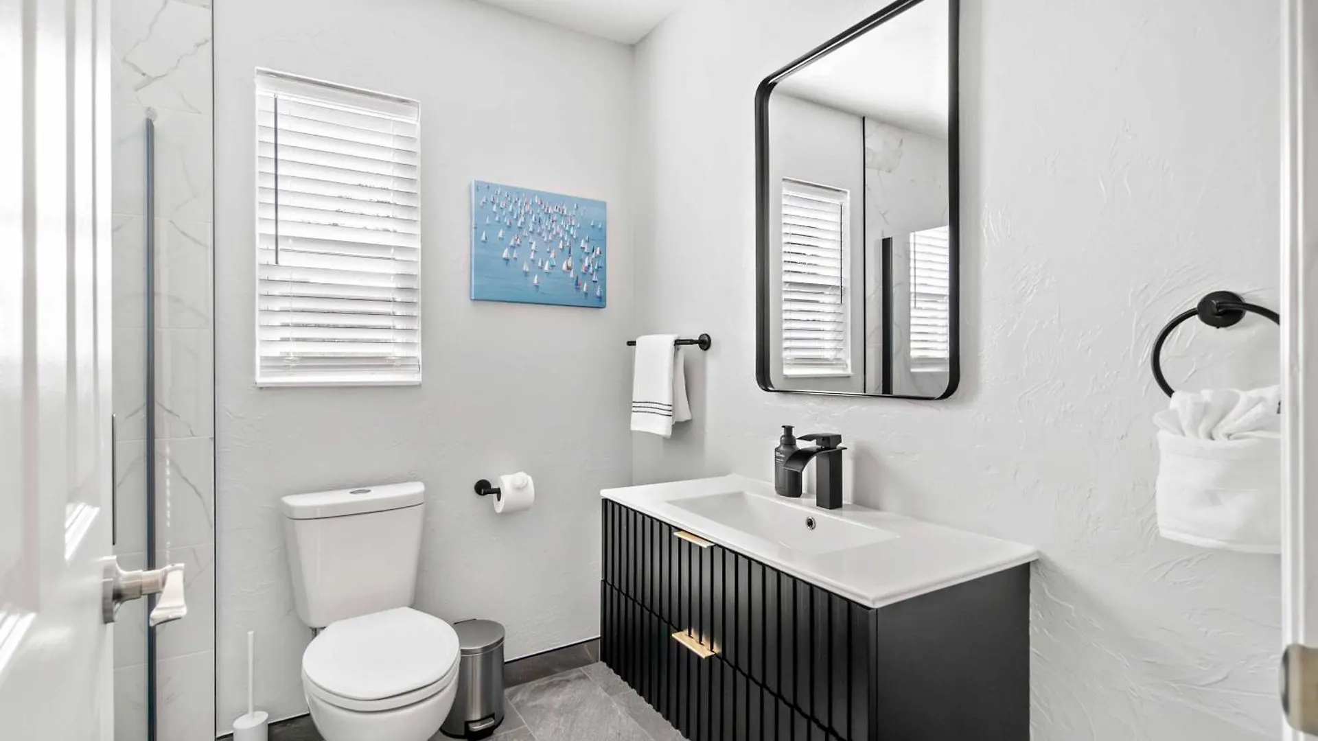 Βίλα Relaxing Family Getaway With Heated Pool And
