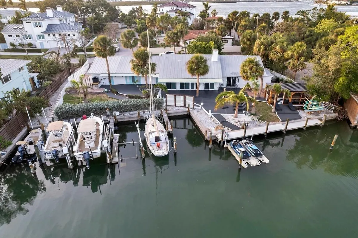 Adventure At Siesta Key & Sandbar Escape Villa *