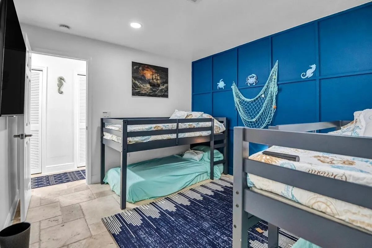Villa Adventure At Siesta Key & Sandbar Escape Sarasota