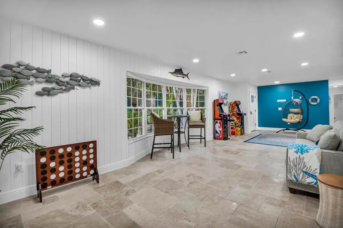 Adventure At Siesta Key & Sandbar Escape Villa