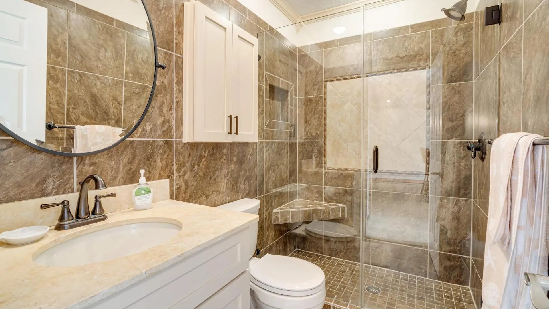 Upgraded House Across Siesta Key Holiday home Sarasota