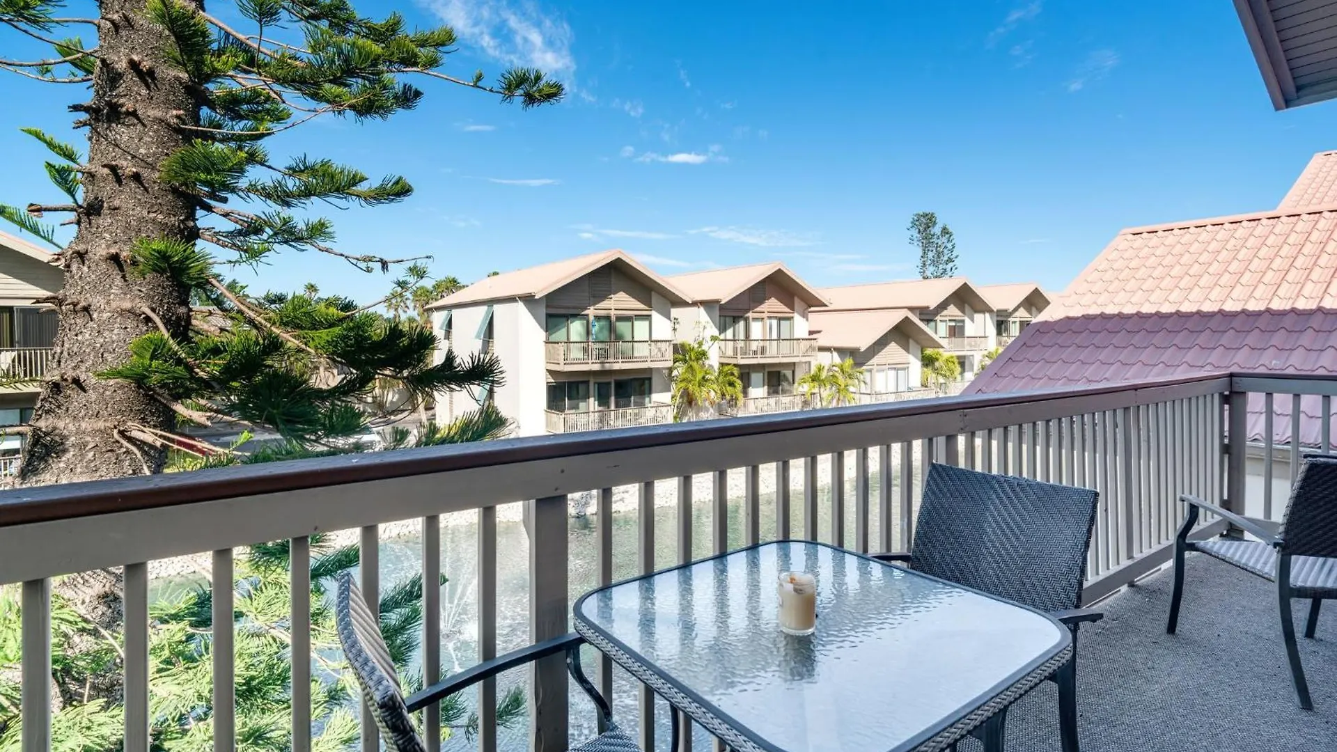 Upgraded House Across Siesta Key * Sarasota