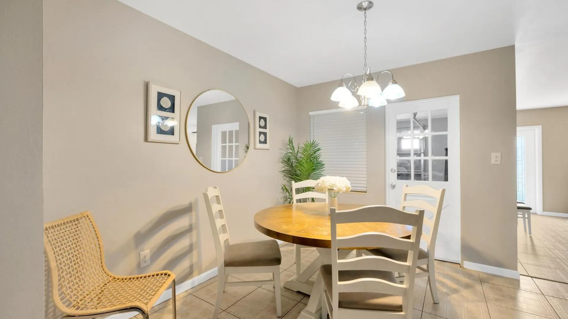 Holiday home Getaway With Heated Pool And Fence By Siesta Key Beach