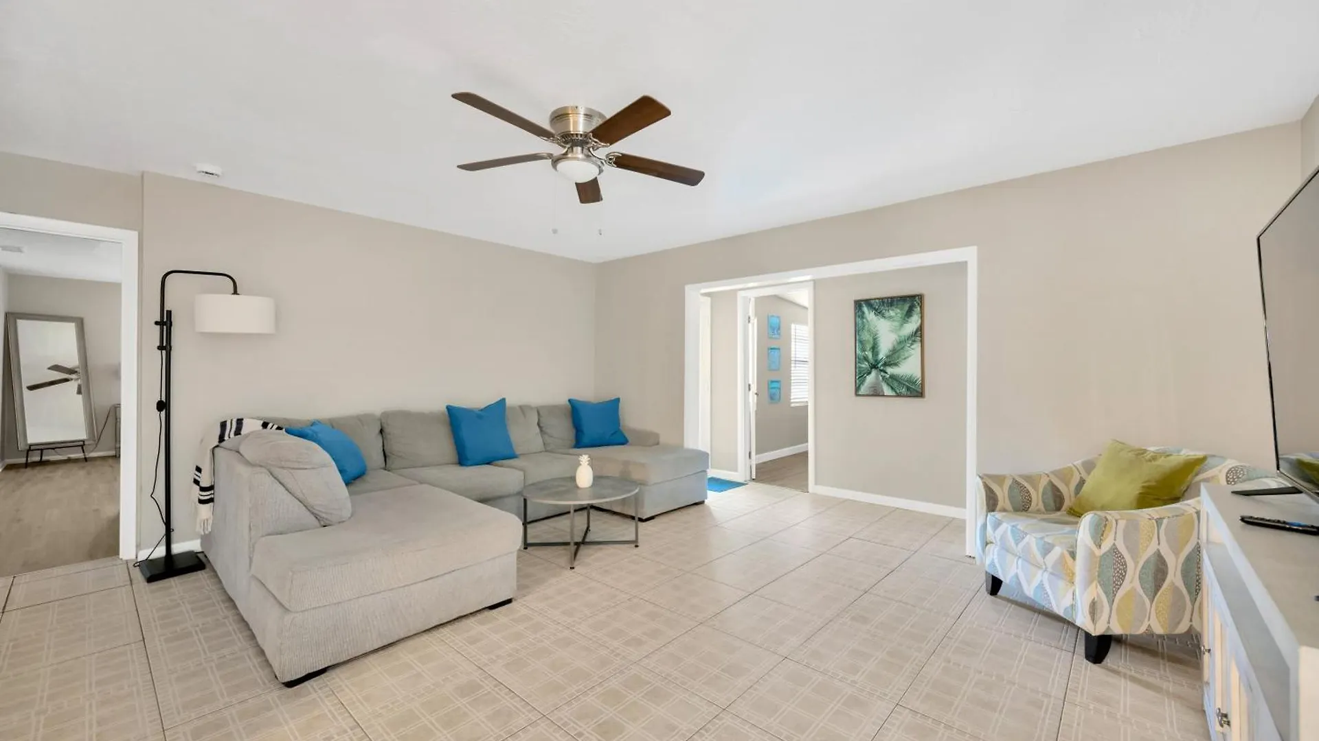 Getaway With Heated Pool And Fence By Siesta Key Beach *