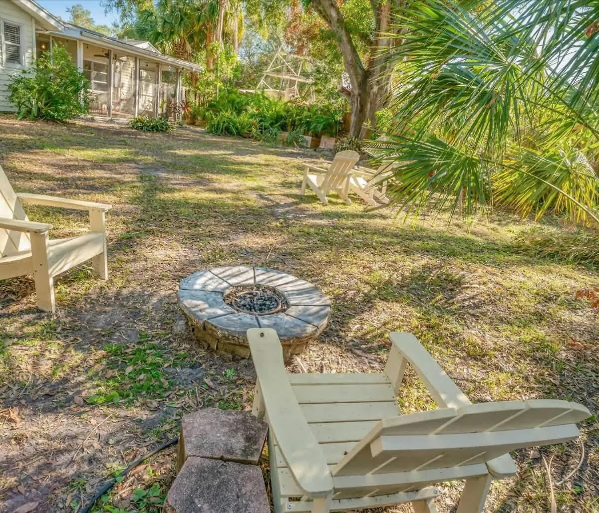 Downtown 2br Near Siesta Lido Key