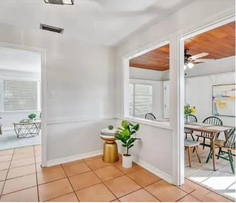 Holiday home Downtown 2br Near Siesta Lido Key