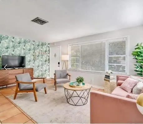 Downtown 2br Near Siesta Lido Key Holiday home Sarasota