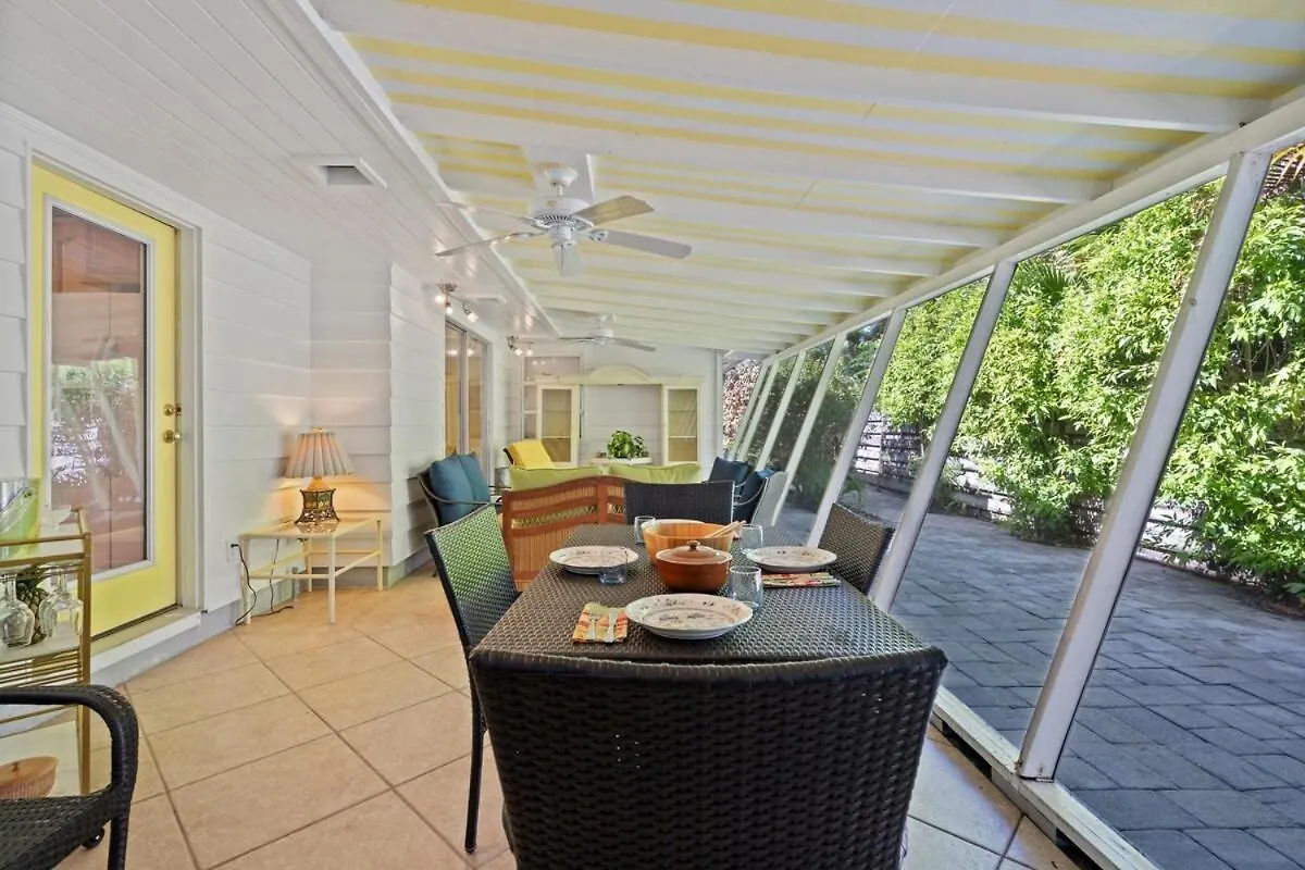 Siesta Key Under The Banyan Tree 3 Bed 3 Bath Sarasota