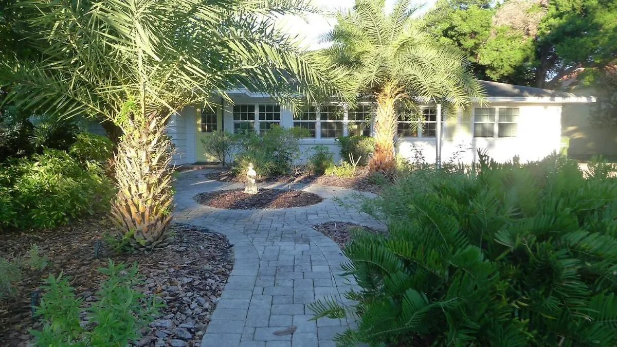 Siesta Key Under The Banyan Tree 3 Bed 3 Bath Holiday home