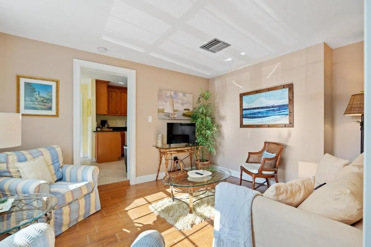 Siesta Key Under The Banyan Tree 3 Bed 3 Bath Holiday home Sarasota