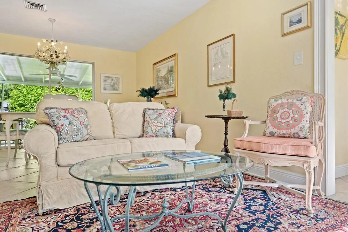 Siesta Key Under The Banyan Tree 3 Bed 3 Bath * Sarasota