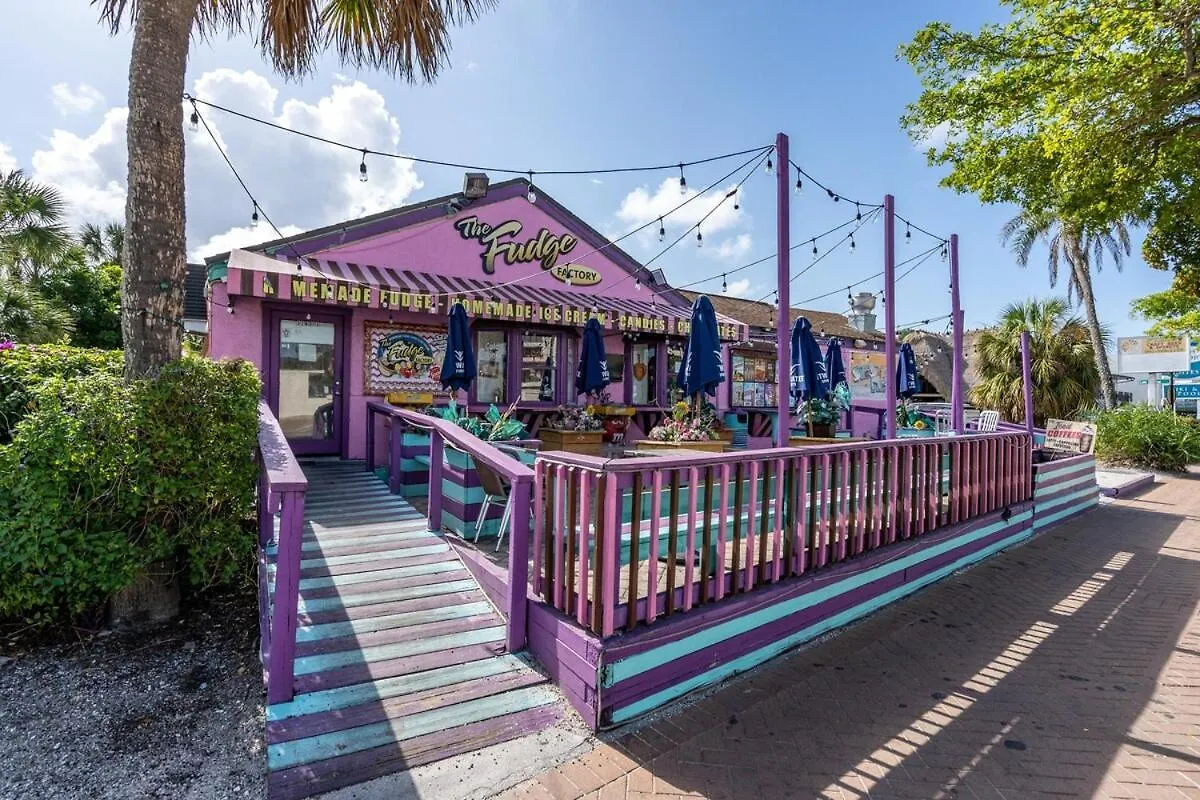 Holiday home Siesta Key Under The Banyan Tree 3 Bed 3 Bath Sarasota