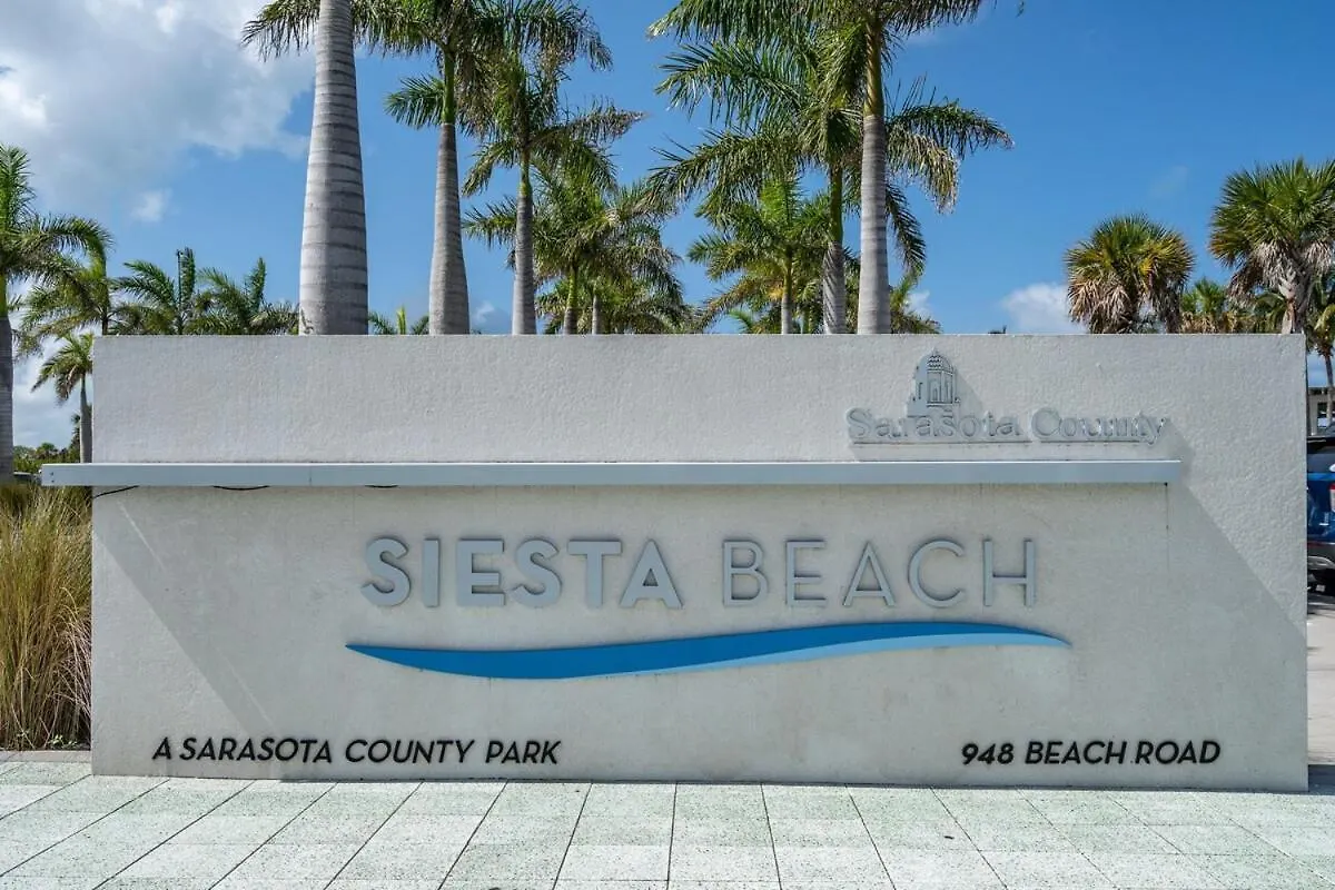 Siesta Key Under The Banyan Tree 3 Bed 3 Bath Sarasota