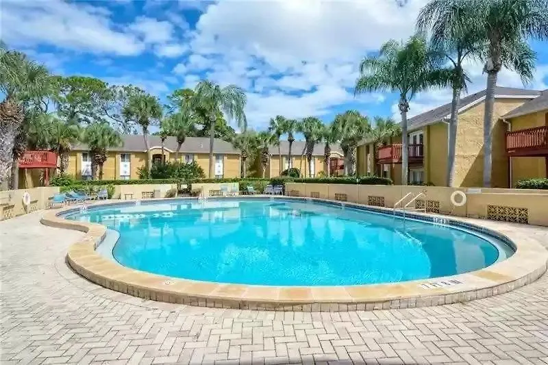 Lovely 3 Bedroom First Floor On Golf Course