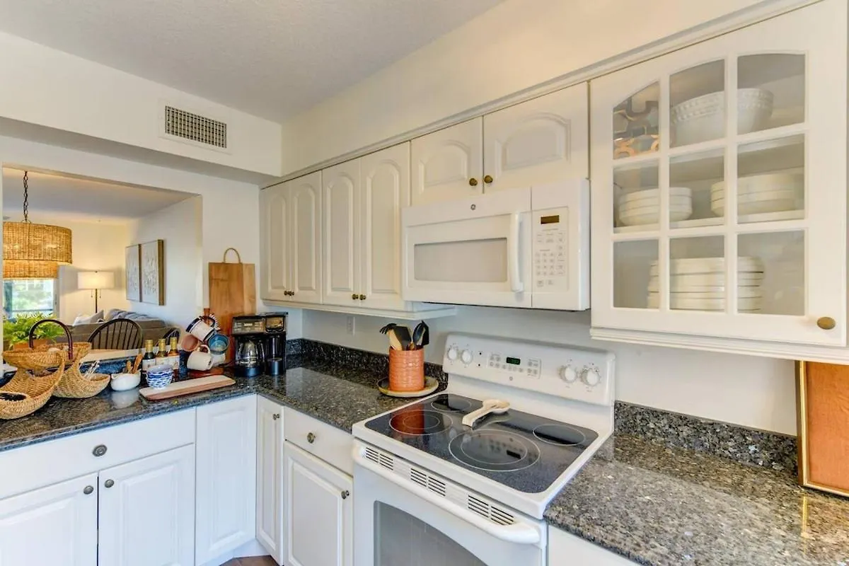 Apartment Coastal Paradise Steps To Crescent Sarasota