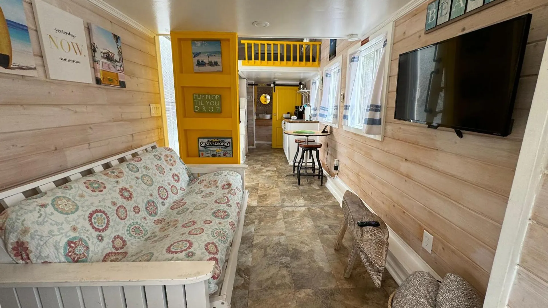 Holiday home Tiny House - Yellow Lifeguard Stand Sarasota