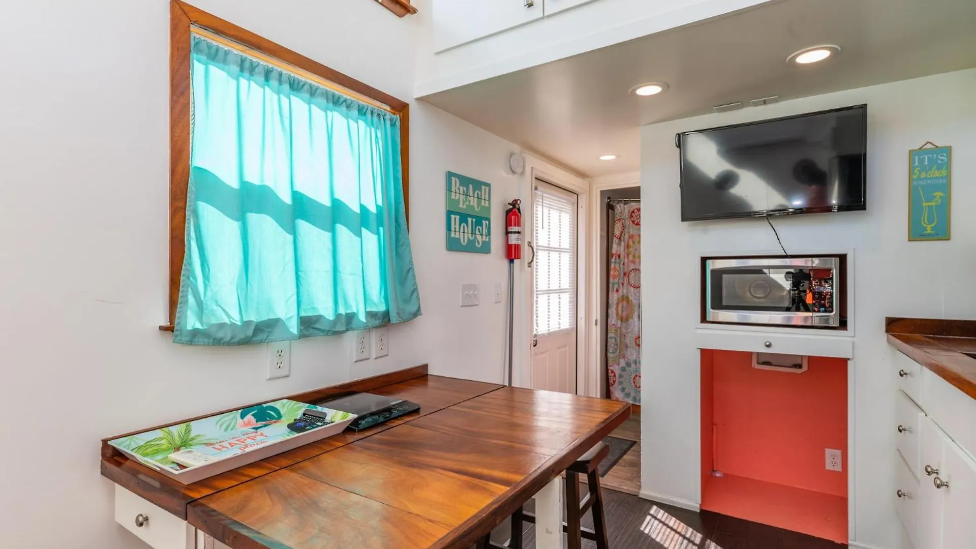 Tiny House - Pelican * Sarasota