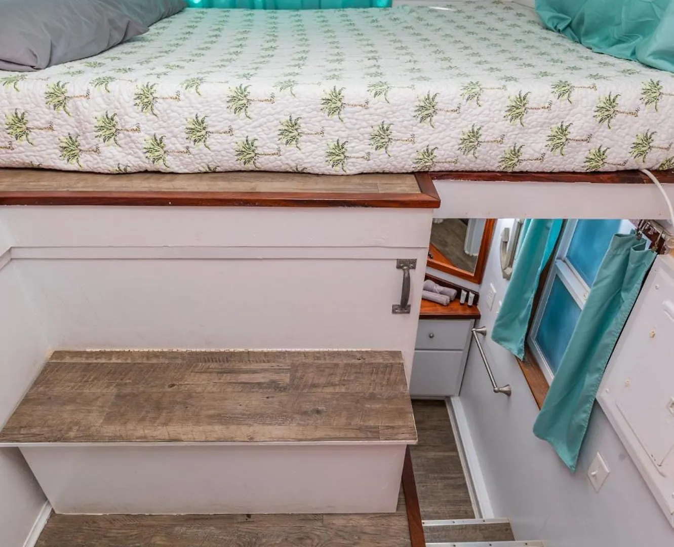 Tiny House - Pelican Holiday home