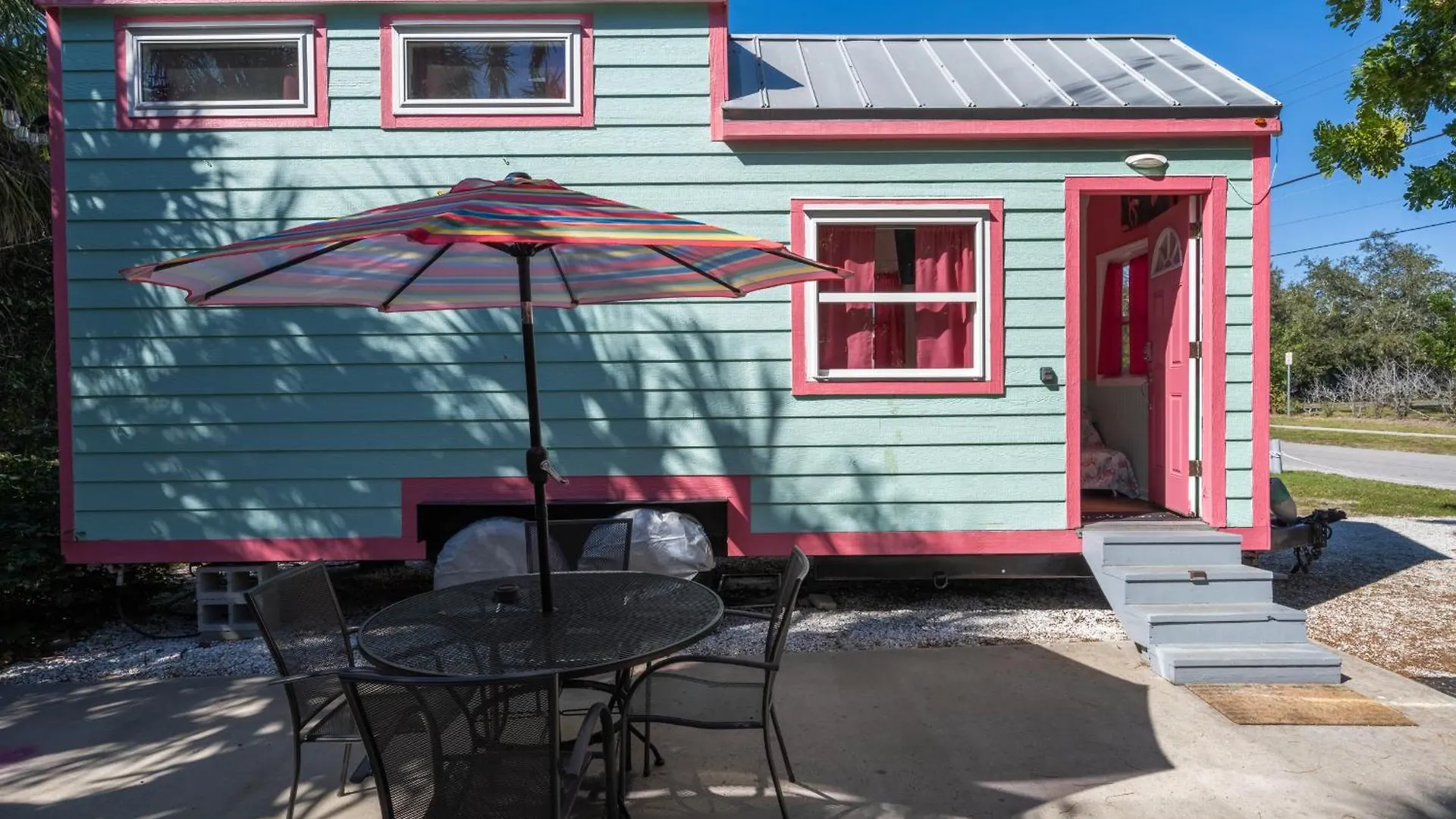 Tiny House - Flamingo Holiday home *