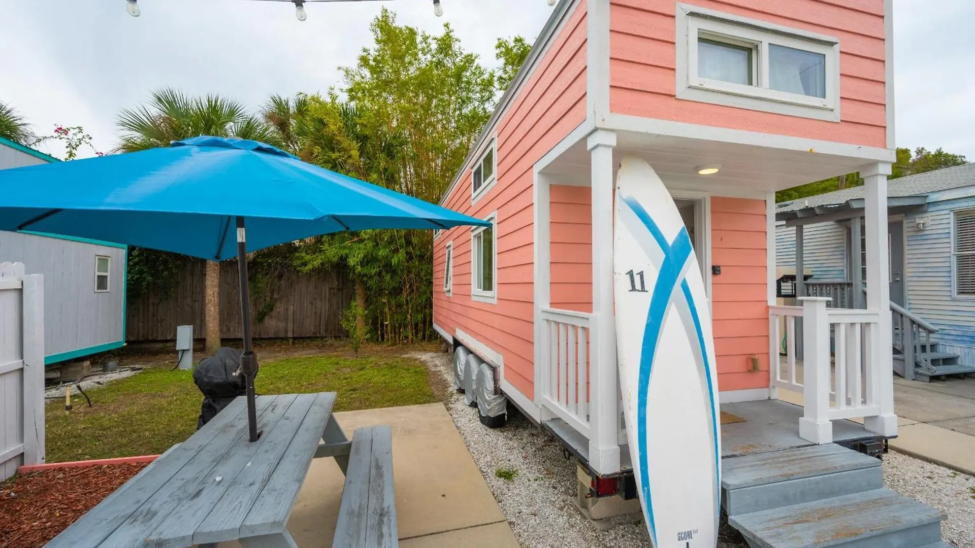 Tiny House - Coral Oasis