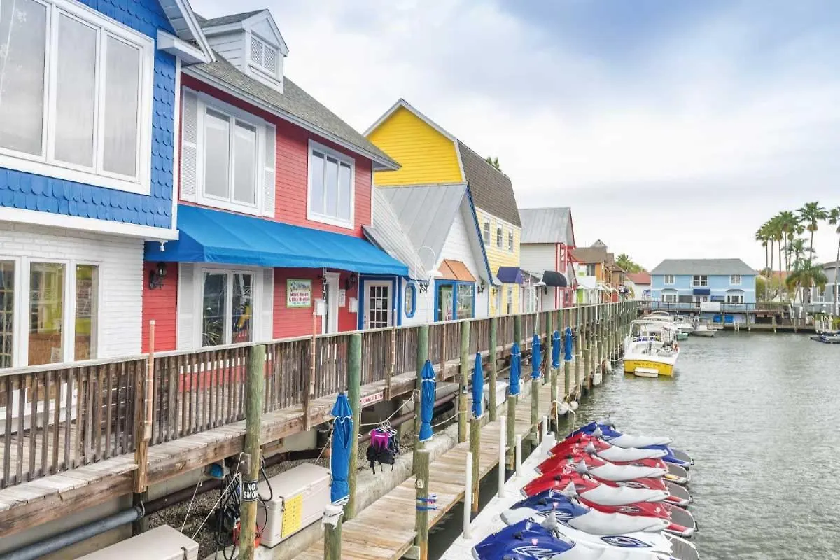 Holiday home 2br- 344pbc