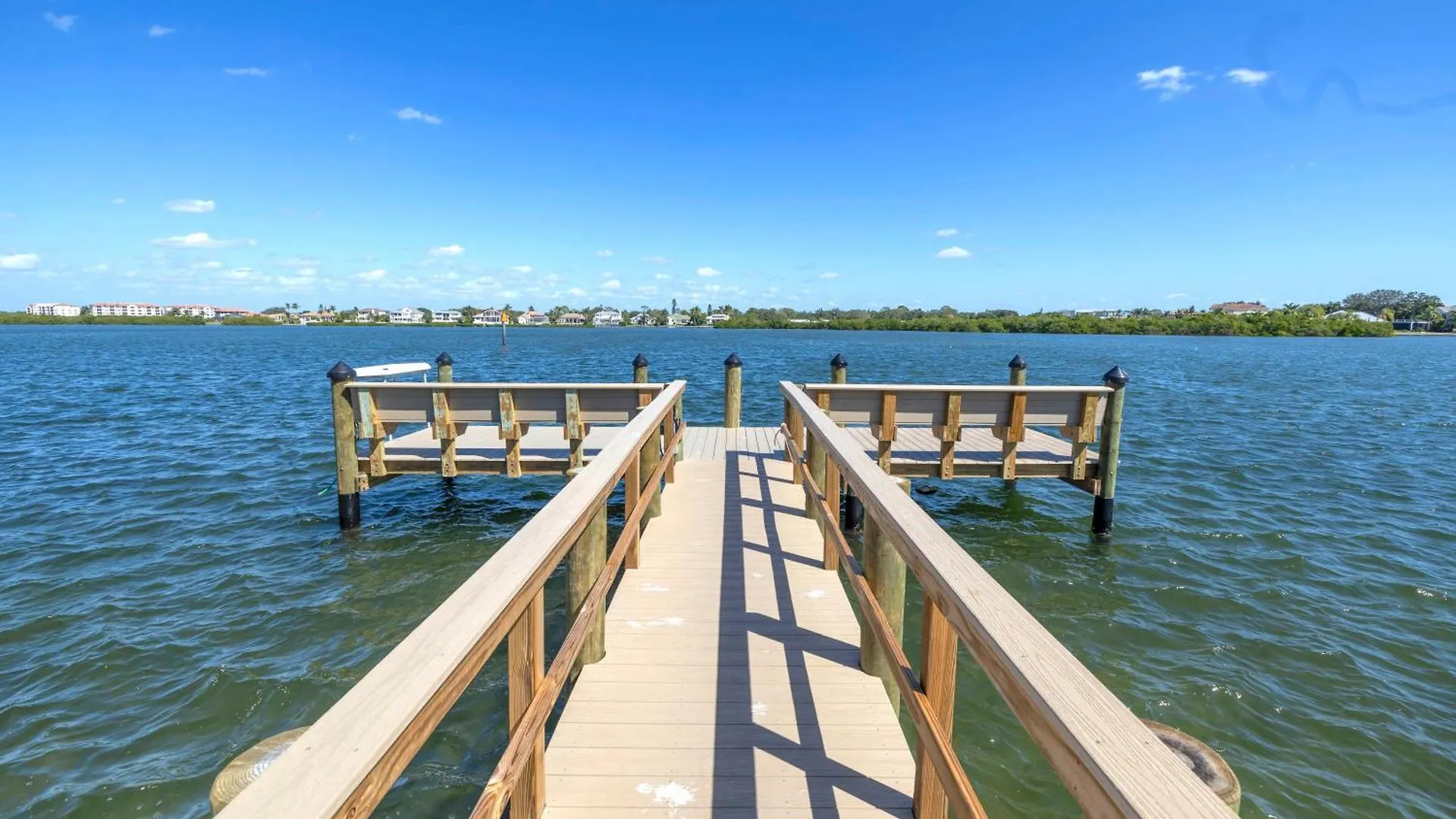 Holiday home 2br- 344pbc Sarasota