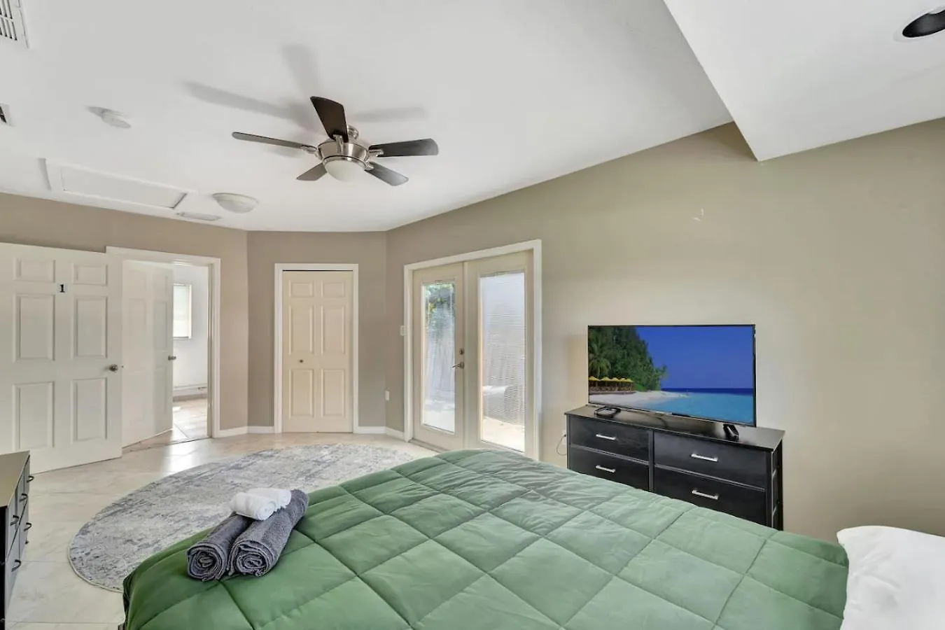 Cozy Private Rm Near Travelers Welcome J1a Shared Holiday home Sarasota