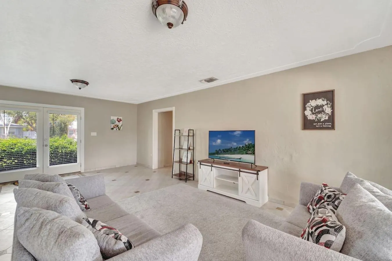 Cozy Retreat Pvt Rm Close To Siesta Keys J3a Shared Holiday home Sarasota