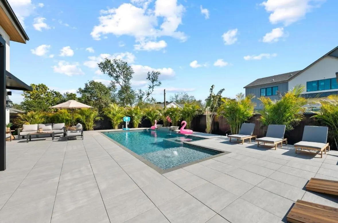 Coastal Luxe, Saltpool Spa, 5miles To Siesta *