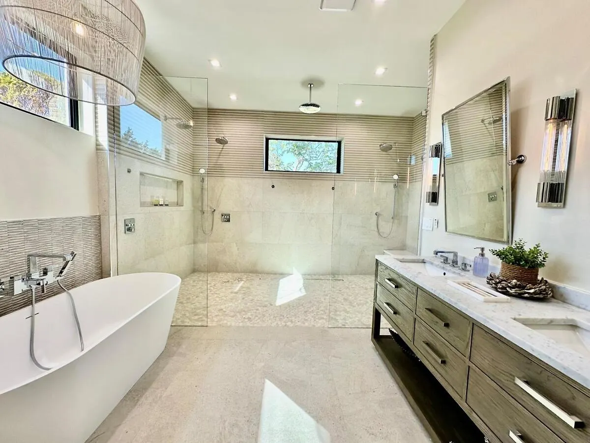 Coastal Luxe, Saltpool Spa, 5miles To Siesta Holiday home