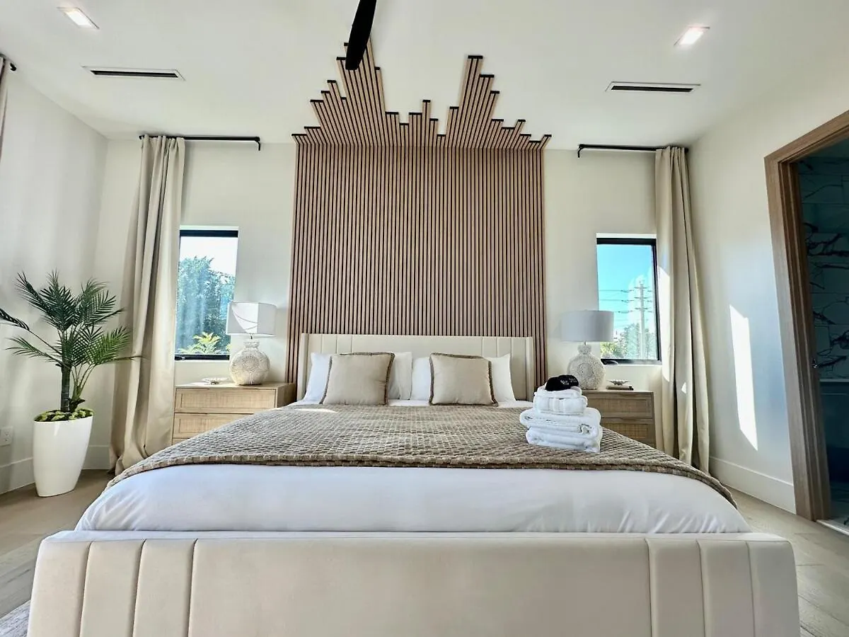 Coastal Luxe, Saltpool Spa, 5miles To Siesta *
