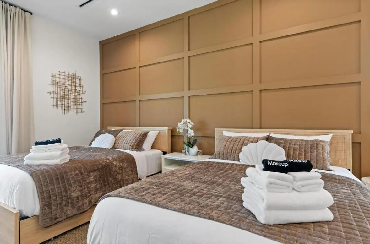 Coastal Luxe, Saltpool Spa, 5miles To Siesta Holiday home