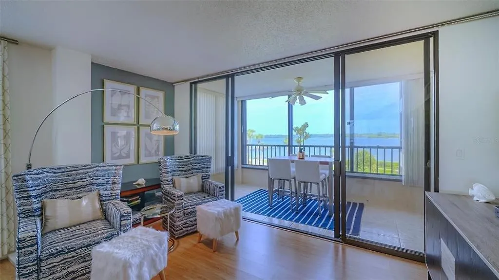 Holiday home Mpr8735-303b *