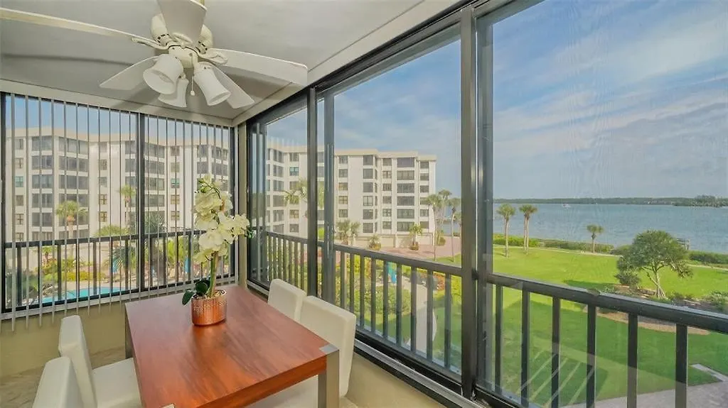 Holiday home Mpr8735-303b