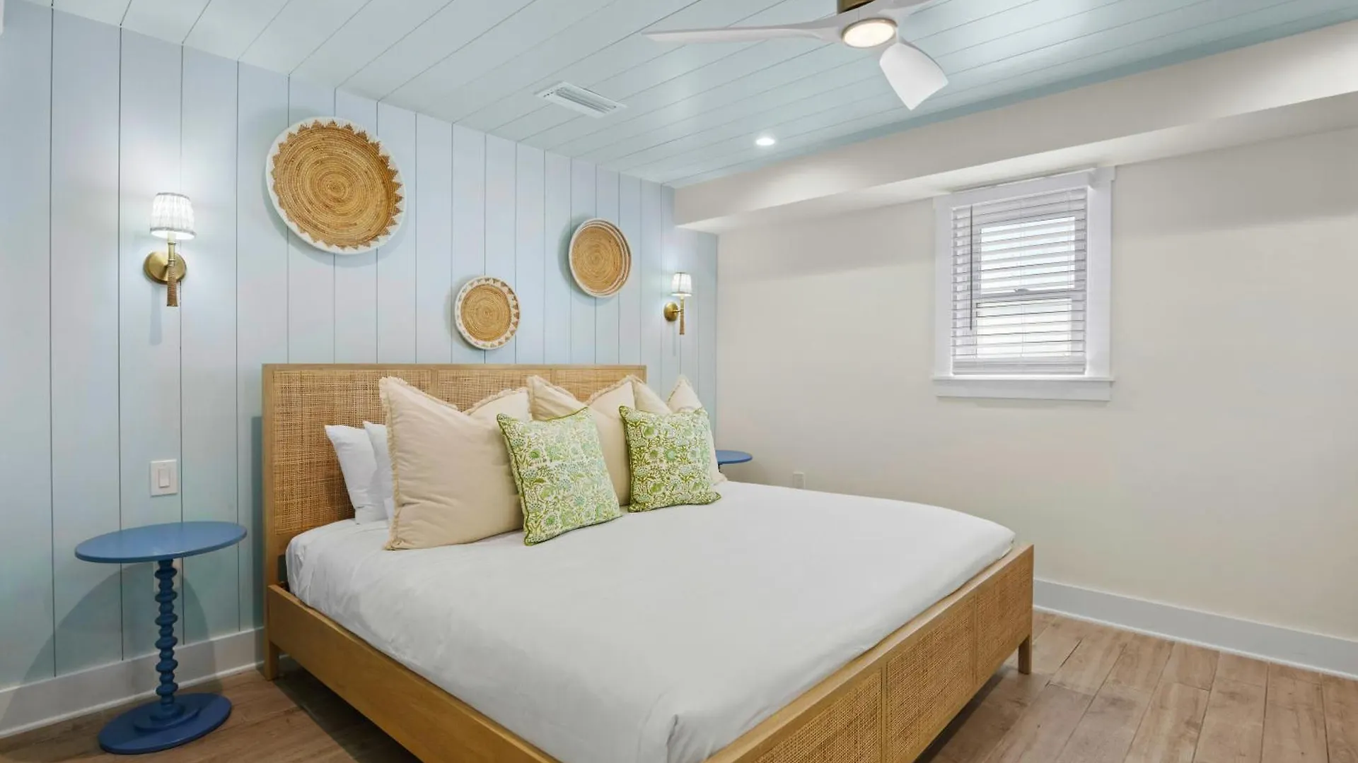 Tropical Breeze 3*