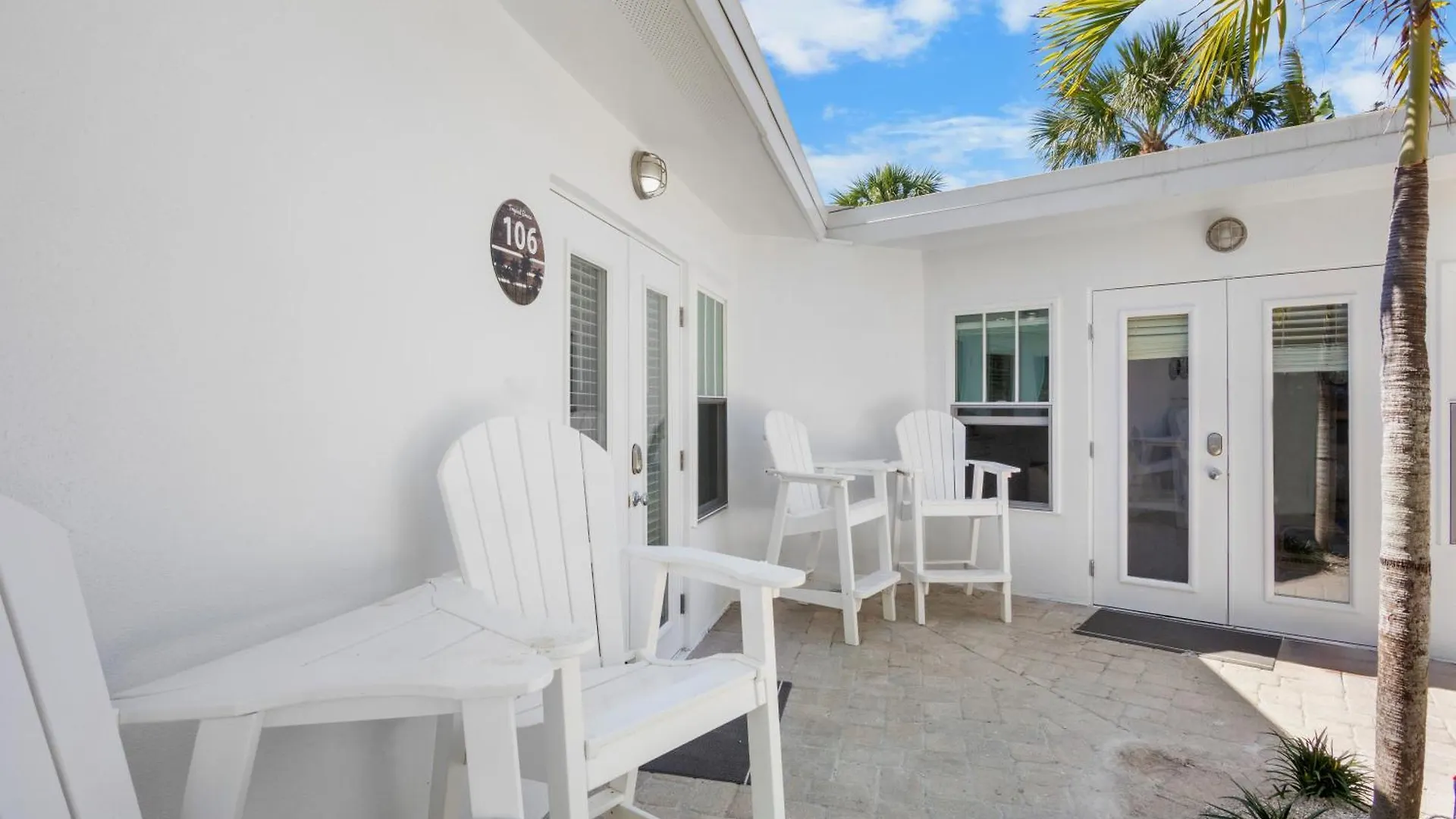 Tropical Breeze Sarasota
