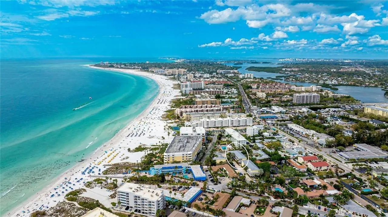 Kaia S Sarasea At Siesta Key At A Glance Sarasota