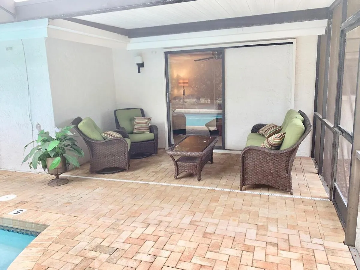 Relaxing 3br 2ba Oasis With Heated