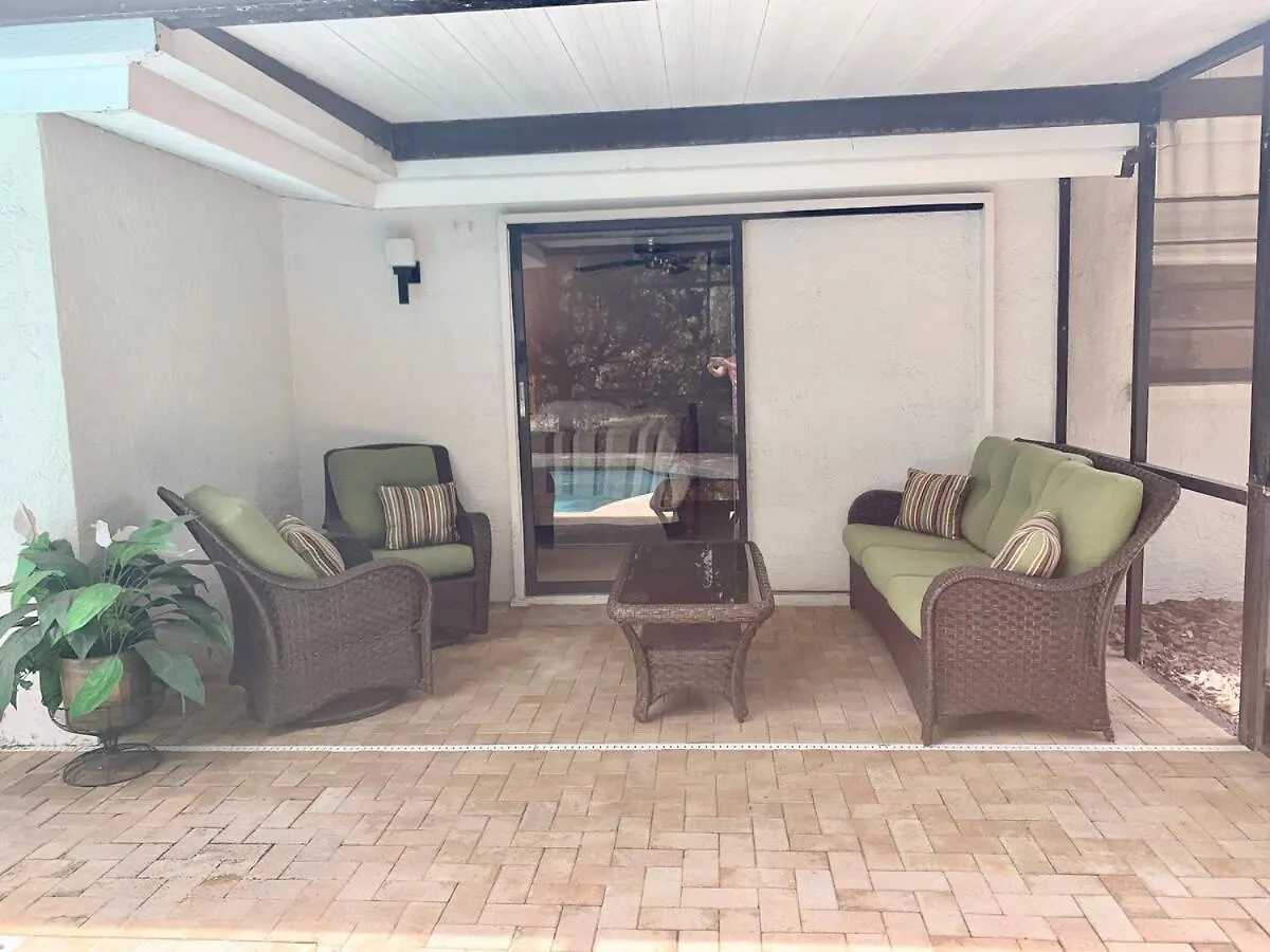 Relaxing 3br 2ba Oasis With Heated