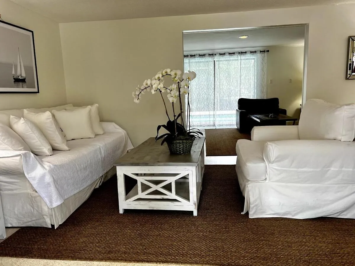 Relaxing 3br 2ba Oasis With Heated Villa Sarasota