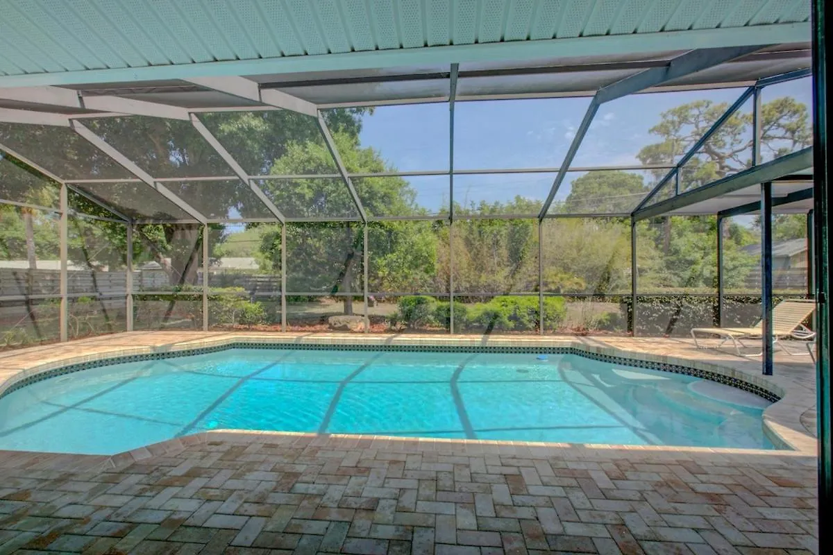 Villa Relaxing 3br 2ba Oasis With Heated