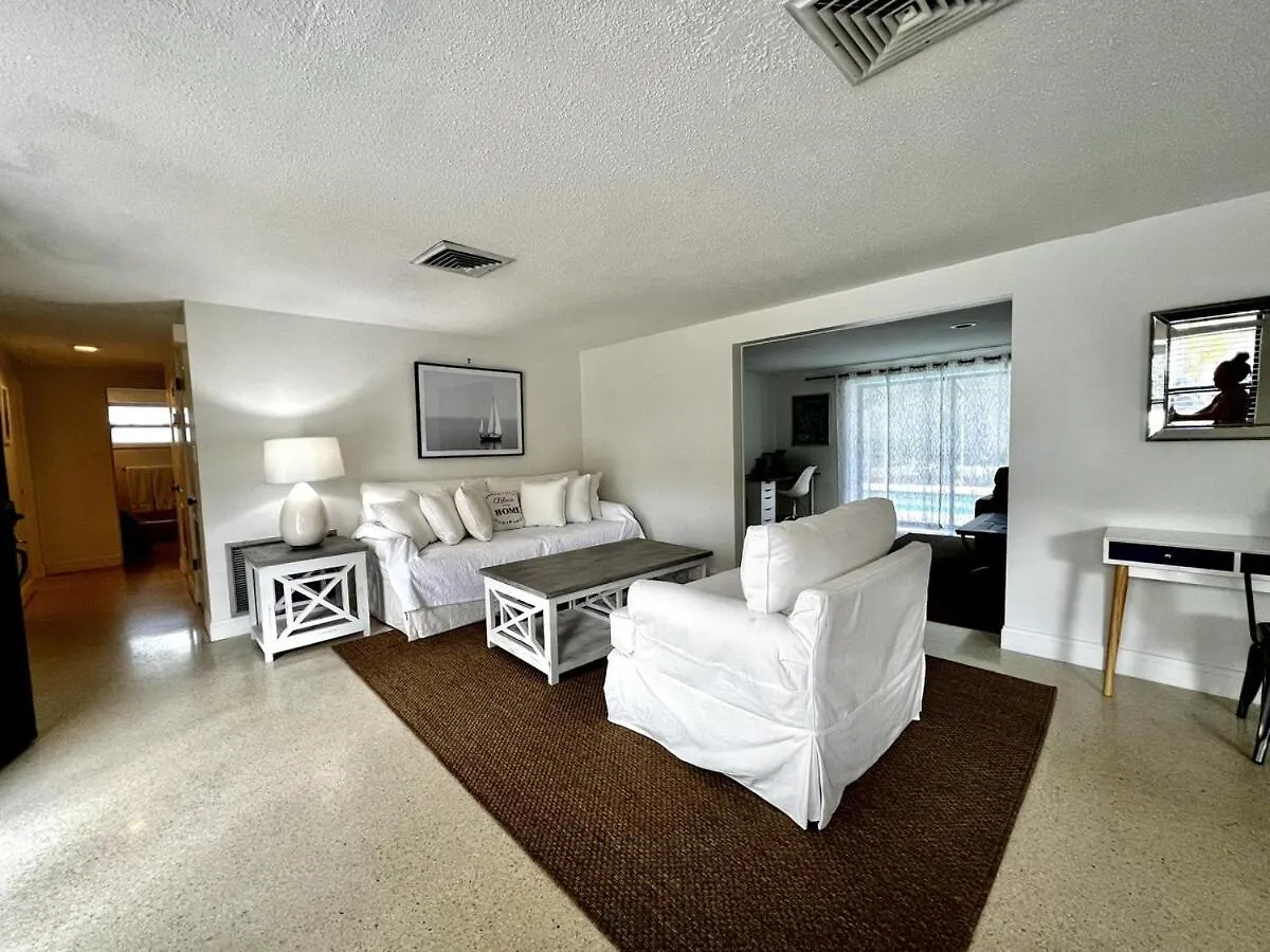 Relaxing 3br 2ba Oasis With Heated Villa *