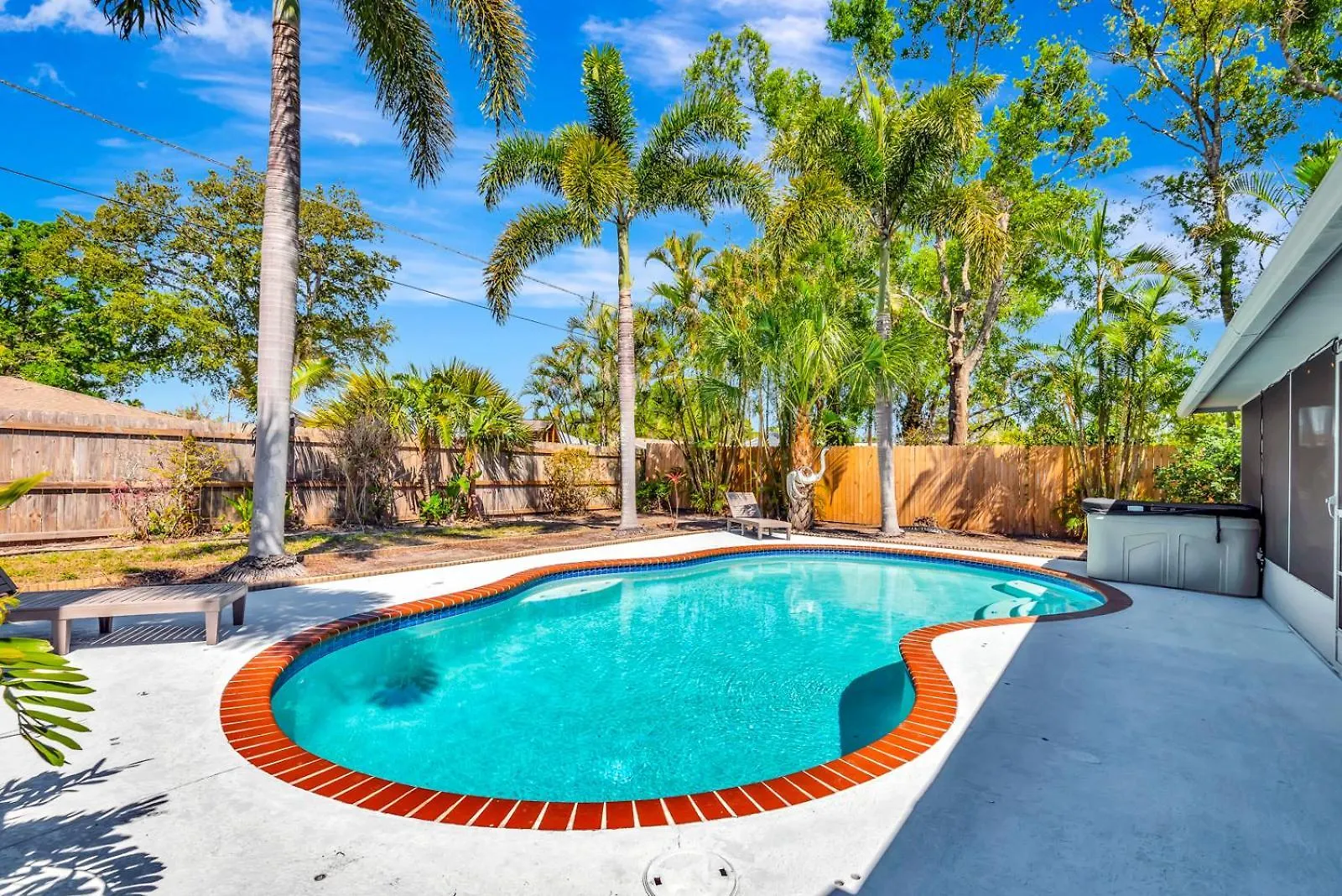 Luxury Escape Dream Vacation With Heated Pool And