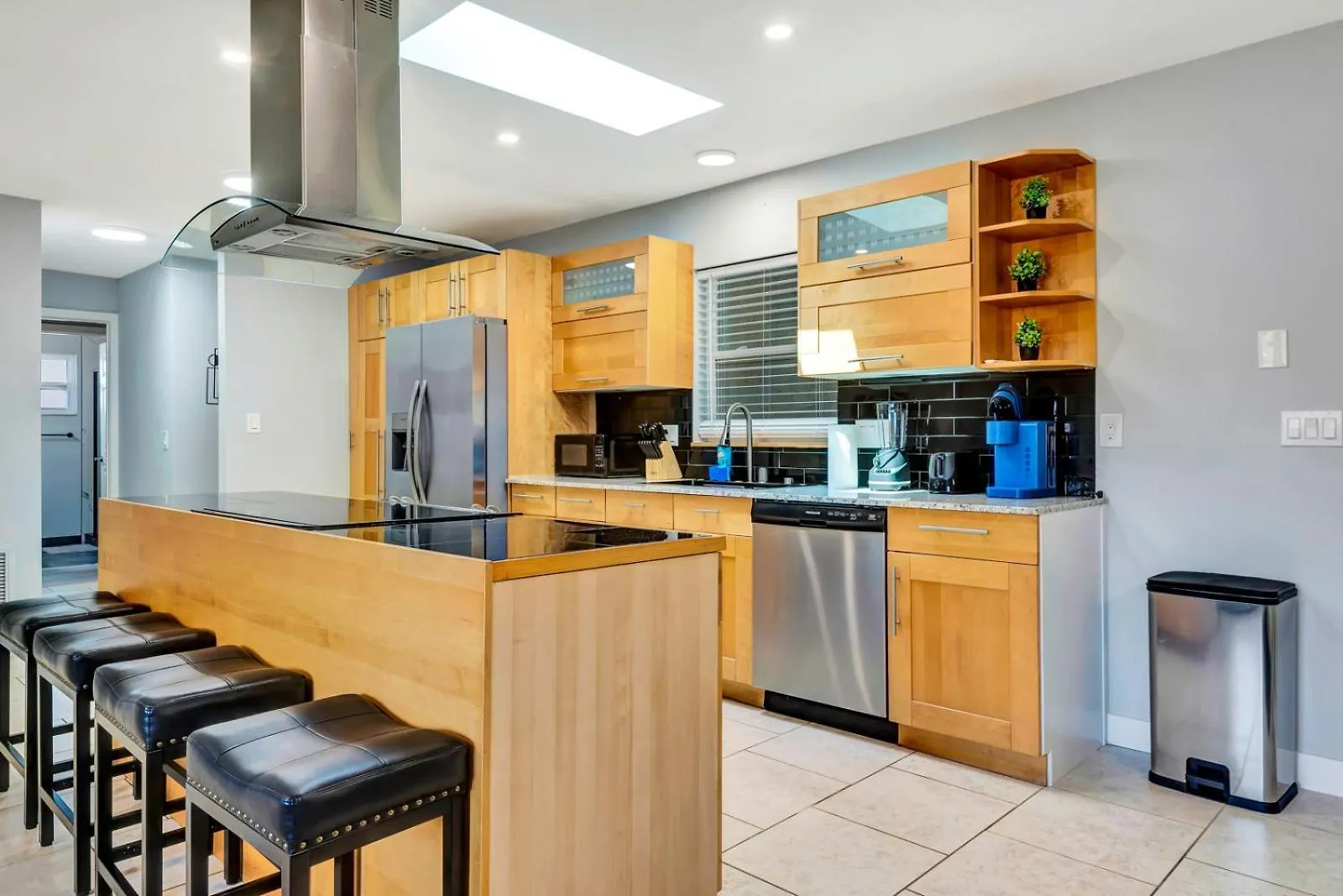 Luxury Escape Dream Vacation With Heated Pool And Holiday home